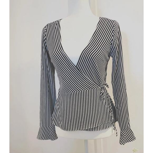 H&M Womens Black and White Wrapover Stripe Long Flare Sleeve Blouse Size 4 154S - Picture 2 of 8
